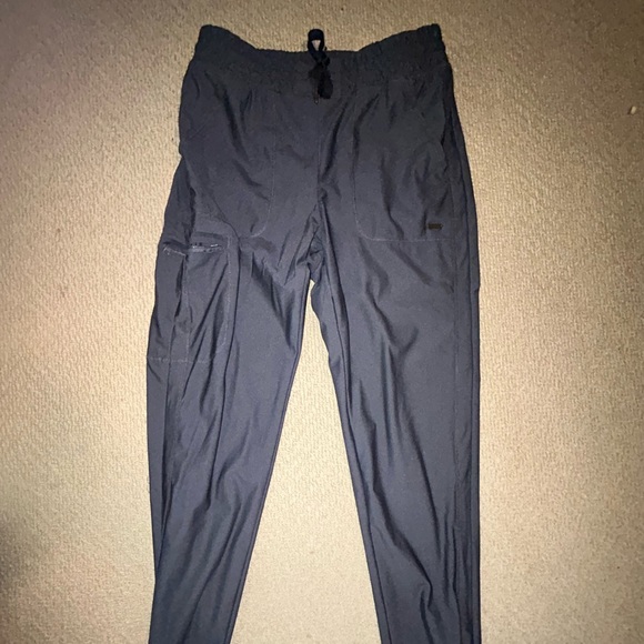 Cherokee Forms scrubs bundle small long - Picture 6 of 7